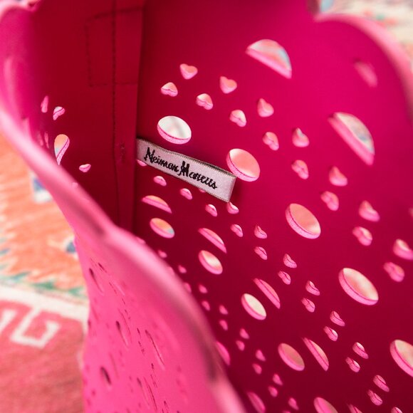 Neiman Marcus Pink Cut Out Bucket Bag - Picture 8 of 8